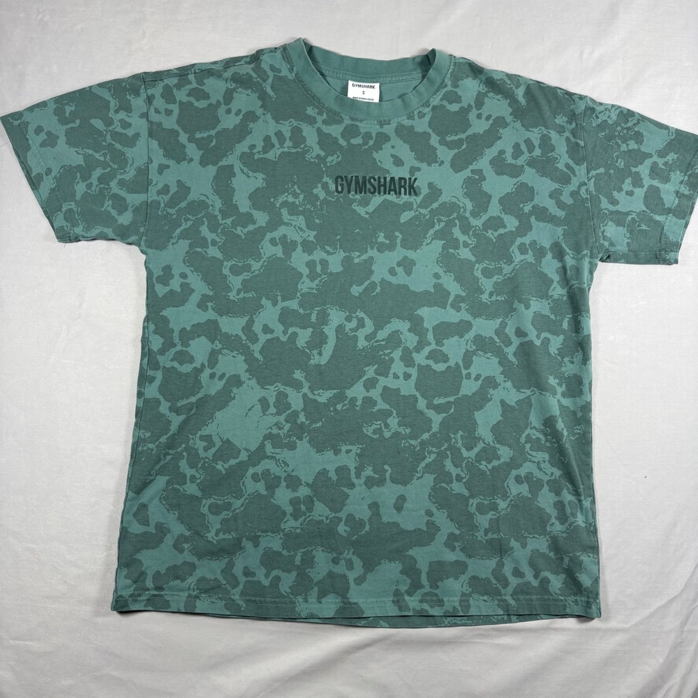 Gymshark Camo Cloud Print T-Shirt Green Mens Small Short Sleeve Cotton Logo Tee